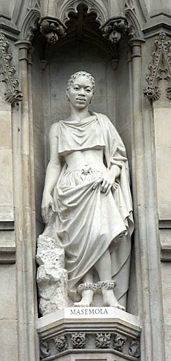 Manche Masimola statue at Westminster Abbey